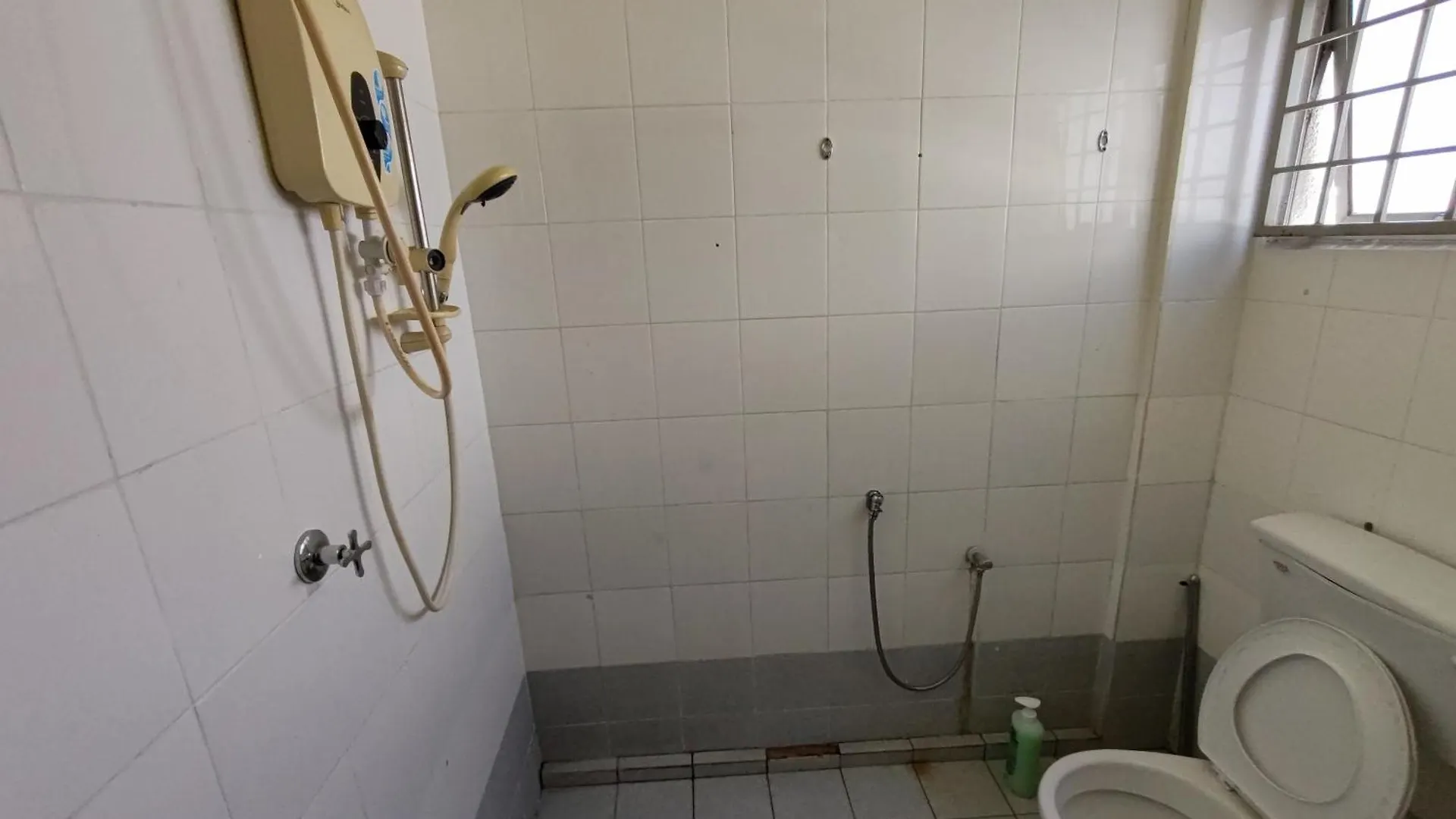 D'Bj Motel بيان ليباس 2*,